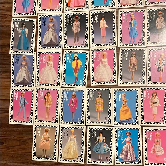 Vintage Barbie Fashion Doll Collectible Cards - Pink, Blue, Black - Picture 4 of 6